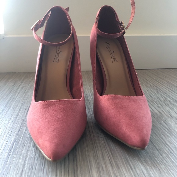 🔥🆕 SUEDE CLOSED-TOE HEES - Picture 3 of 5